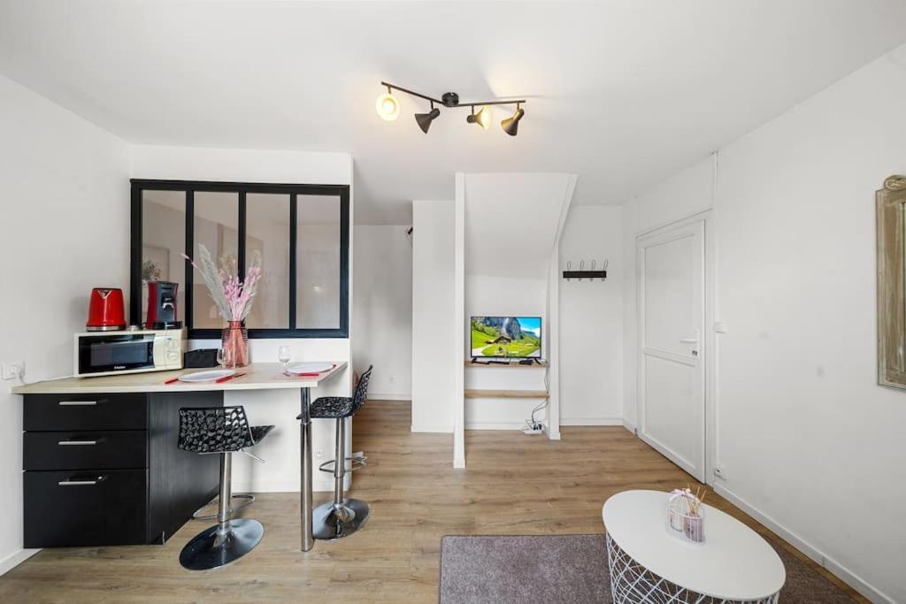 La Vie En Rose, Studio Cv Beaune Beaune  Exterior foto